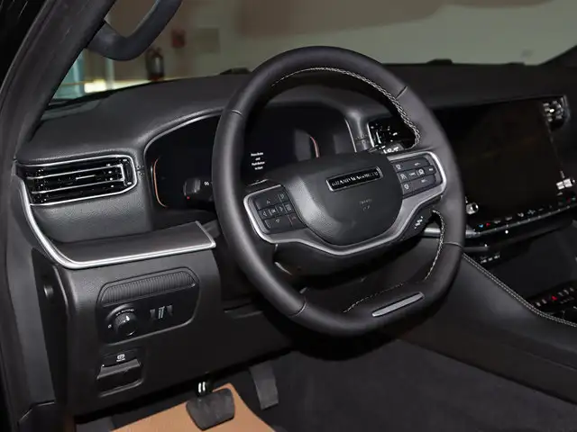2026 Jeep Grand Wagoneer Limited Altitude - Photo 5
