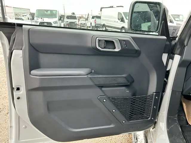 2026 Ford Bronco Big Bend | Black Appearance Pkg | Remote Start - Photo 5