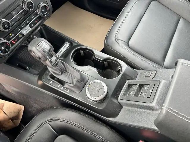 2026 Ford Bronco Big Bend | Black Appearance Pkg | Remote Start - Photo 14