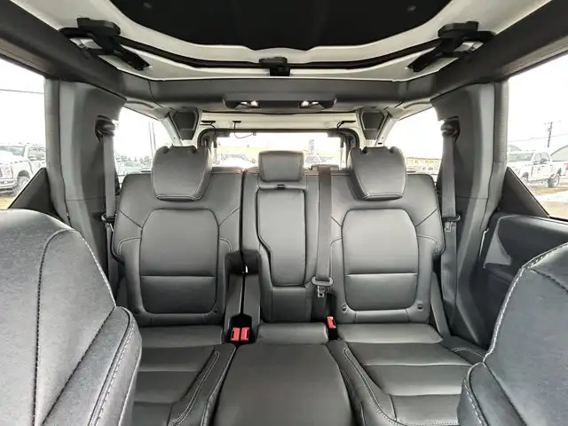 2026 Ford Bronco Big Bend | Black Appearance Pkg | Remote Start - Photo 19