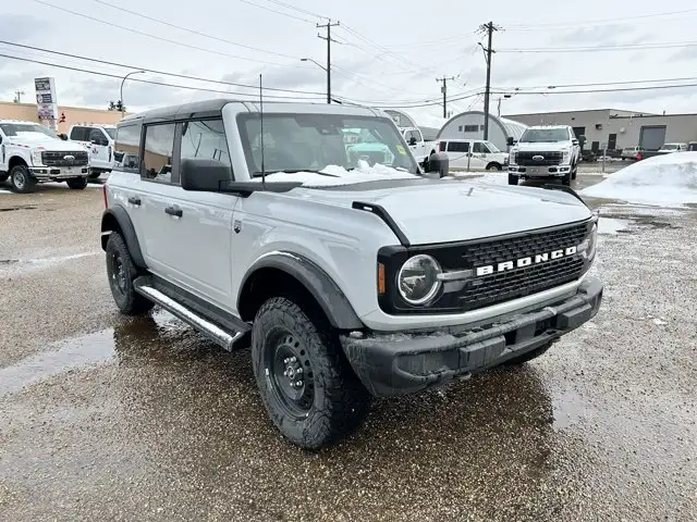 2026 Ford Bronco Big Bend | Black Appearance Pkg | Remote Start - Photo 30