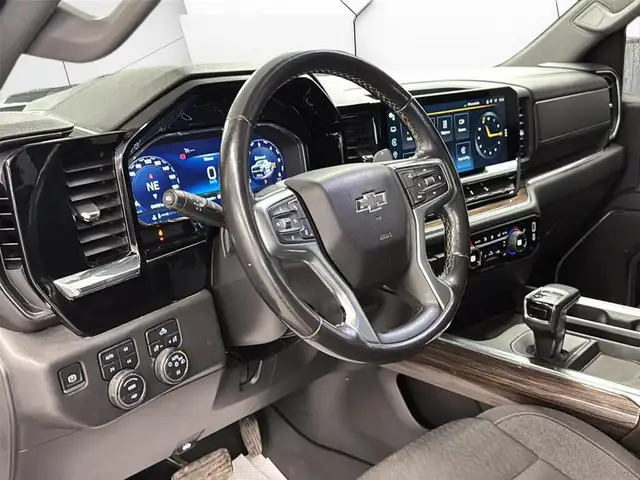 2022 Chevrolet Silverado 1500 4WD Crew Cab 157 LT Trail Boss - Photo 7
