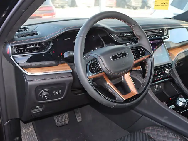 2025 Jeep Grand Cherokee Summit Reserve - Photo 5