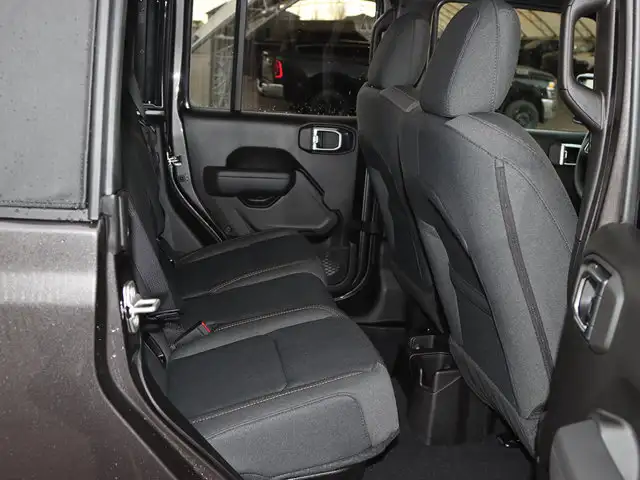 2026 Jeep Gladiator Sport S - Photo 25