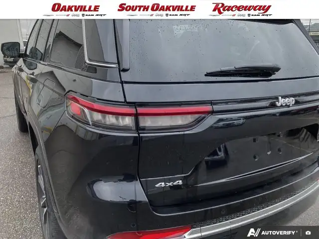 2025 Jeep Grand Cherokee OVERLAND | CLEAN CARFAX | MASSAGE SEATS - Photo 11