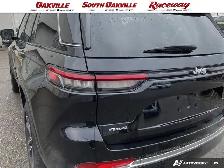 2025 Jeep Grand Cherokee OVERLAND | CLEAN CARFAX | MASSAGE SEATS - Photo 11