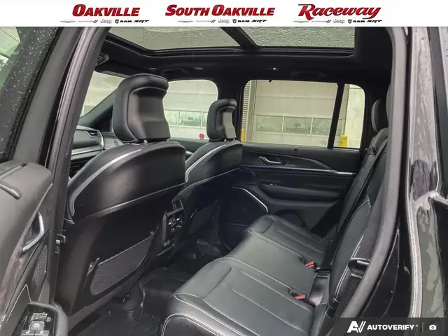 2025 Jeep Grand Cherokee OVERLAND | CLEAN CARFAX | MASSAGE SEATS - Photo 23