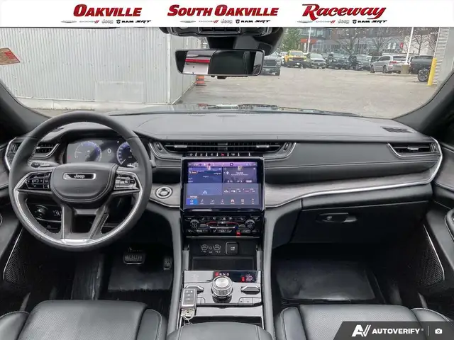 2025 Jeep Grand Cherokee OVERLAND | CLEAN CARFAX | MASSAGE SEATS - Photo 24