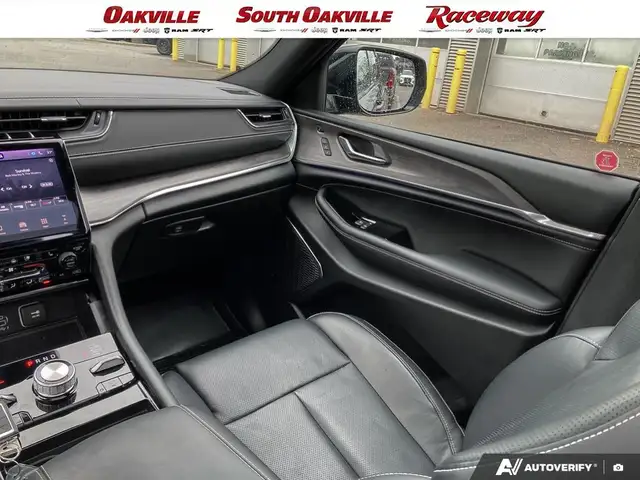 2025 Jeep Grand Cherokee OVERLAND | CLEAN CARFAX | MASSAGE SEATS - Photo 25
