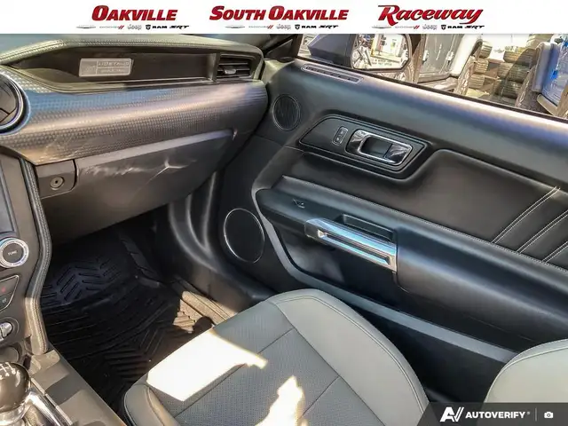 2016 Ford Mustang GT PREMIUM | 6SPD MANUAL | CLEAN CARFAX | - Photo 25