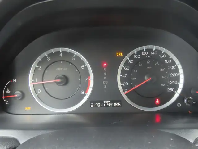 2011 Honda Accord EX-L - Photo 10