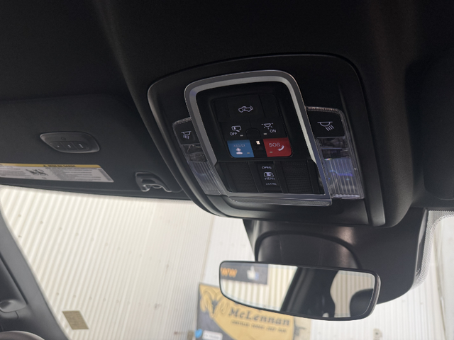 2026 RAM 3500 Laramie - Photo 9