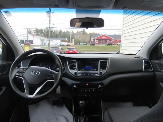 2018 Hyundai Tucson Base - Photo 7