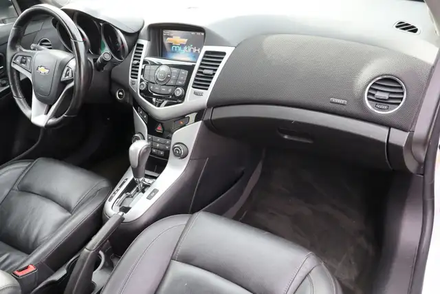 2014 Chevrolet Cruze - Photo 12