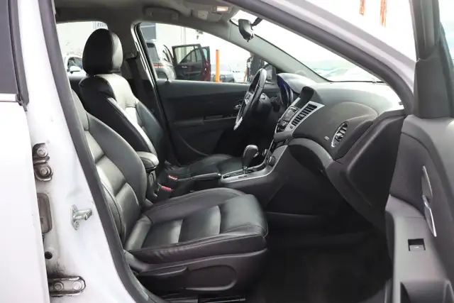 2014 Chevrolet Cruze - Photo 13