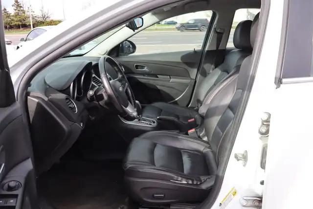 2014 Chevrolet Cruze - Photo 14