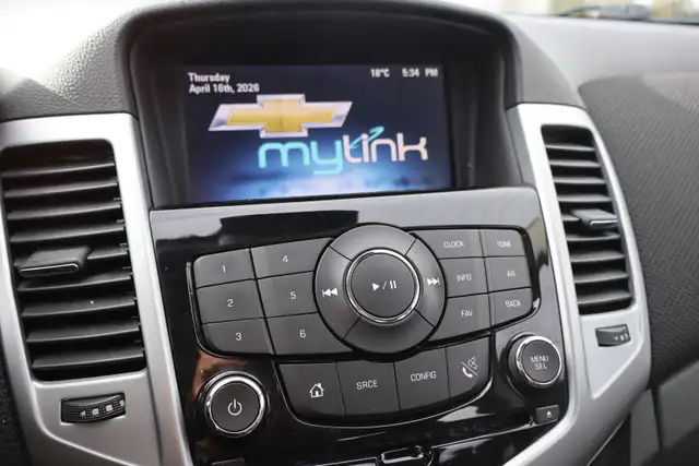 2014 Chevrolet Cruze - Photo 19