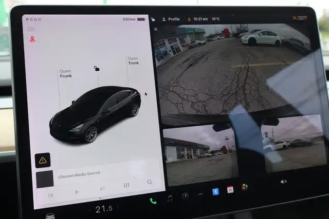 2021 Tesla Model 3 - Photo 18