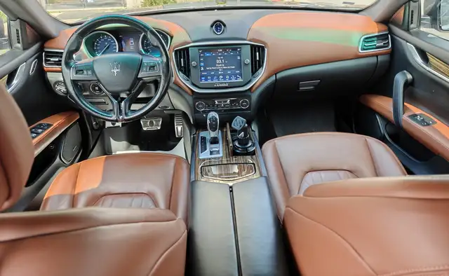 2016 Maserati Ghibli SQ4 | No Accidents Reported | AWD | Low km - Photo 12