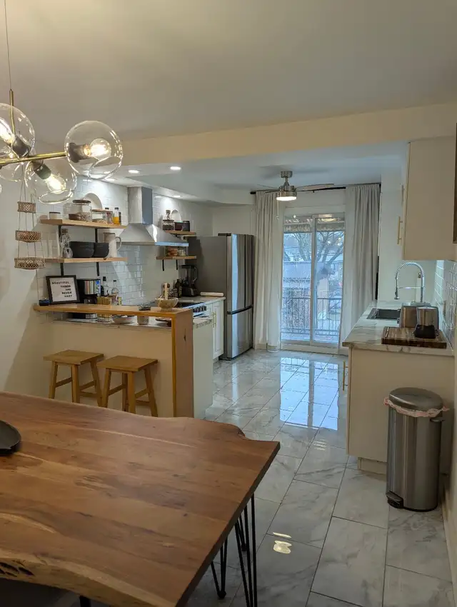 BEAU GRAND 5 1/2 À LOUER À SAINT-LÉONARD MONTRÉAL - Photo 4