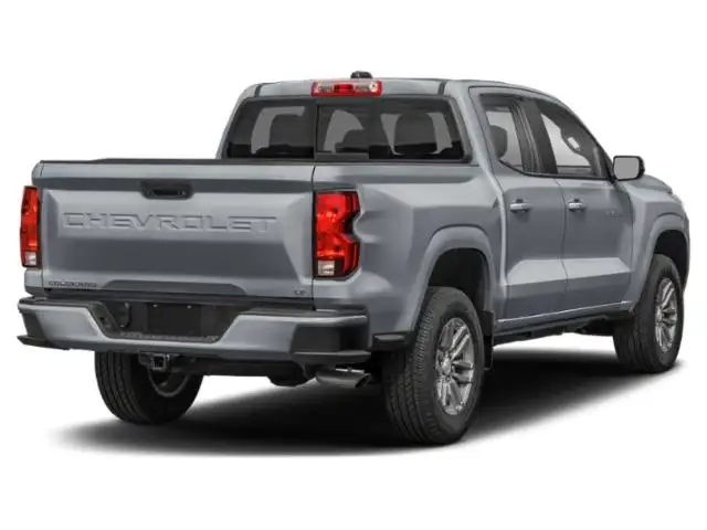 2026 Chevrolet Colorado 4WD LT - Photo 3
