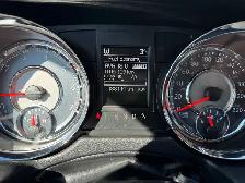 2015 Chrysler Town & Country Touring - Photo 14