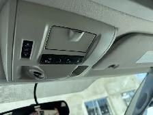 2015 Chrysler Town & Country Touring - Photo 17