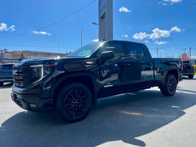 2024 GMC Sierra 1500 4WD Crew Cab 157' Elevation DIESEL LOADED X - Photo 3
