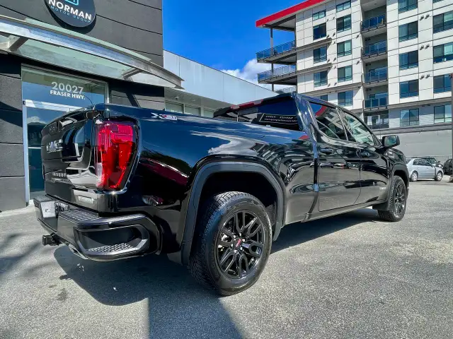 2024 GMC Sierra 1500 4WD Crew Cab 157' Elevation DIESEL LOADED X - Photo 7
