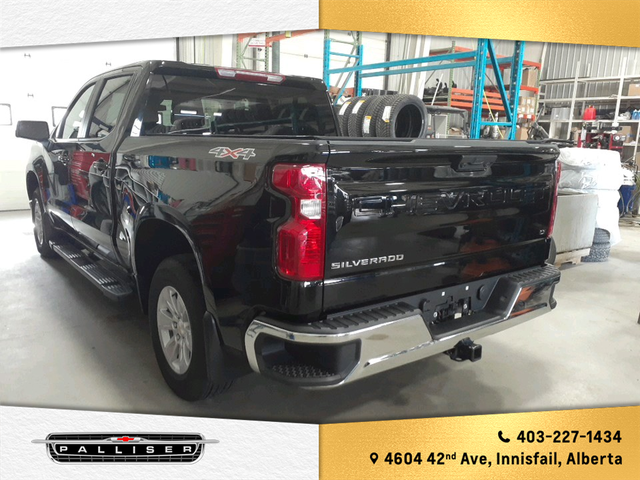 2025 Chevrolet Silverado 1500 LT - Photo 2