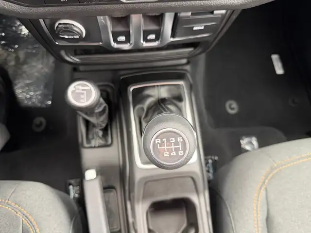 2026 Jeep Wrangler Sport - Photo 19