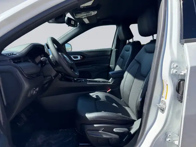 2026 Jeep Compass Altitude - Photo 16