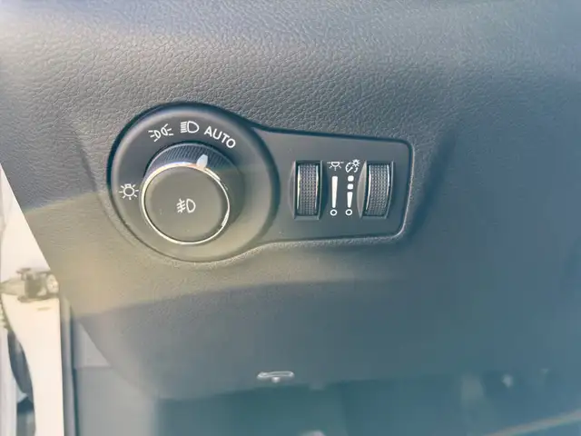 2026 Jeep Compass Altitude - Photo 17