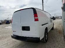 2021 Chevrolet Express - Photo 4