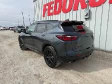 2019 Chevrolet Blazer RS AWD - Photo 2