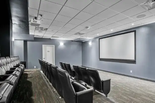 Foundry First – Summer Sublet – Furnished One Bedroom - Photo 8