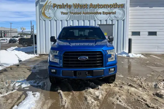 2016 Ford F-150 XLT Crew Cab 5.0L V8 - Photo 2