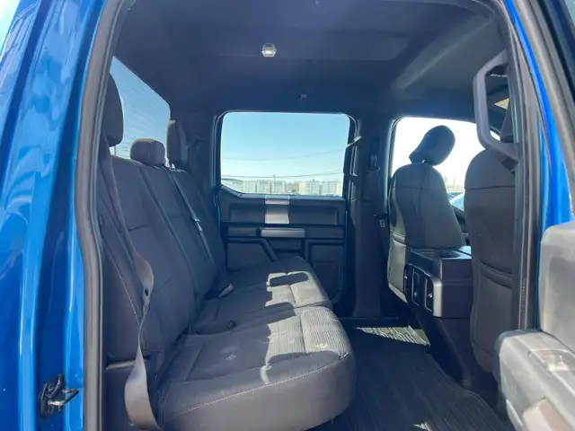 2016 Ford F-150 XLT Crew Cab 5.0L V8 - Photo 13