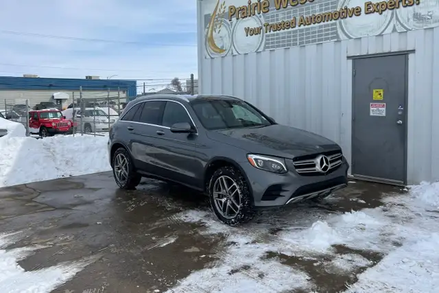 2018 Mercedes-Benz GLC-Class GLC 300 4MATIC - No Accident - Photo 4