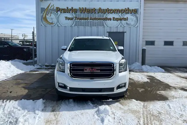 2021 Ram 1500 Classic Crew Cab 3.6L V6 - Photo 2