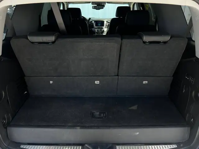 2021 Ram 1500 Classic Crew Cab 3.6L V6 - Photo 24