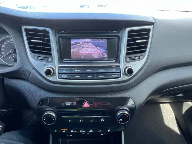 2017 Hyundai Tucson SE AWD - No Accident - Photo 21