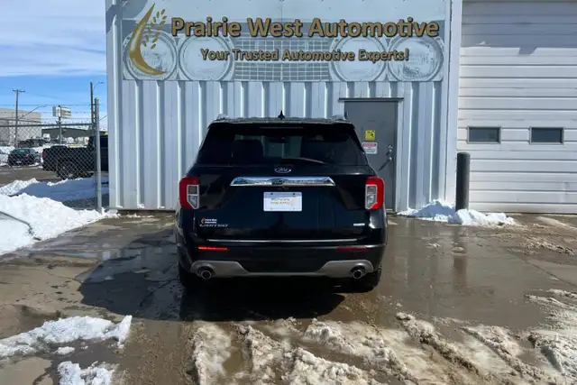 2020 Ford Explorer Limited 4WD - 7 Passenger - Photo 6