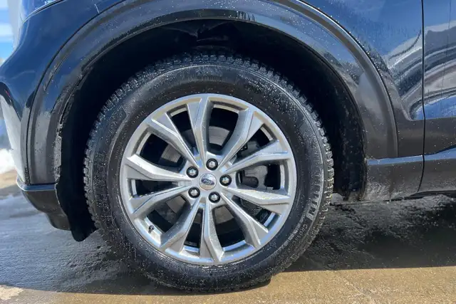 2020 Ford Explorer Limited 4WD - 7 Passenger - Photo 10