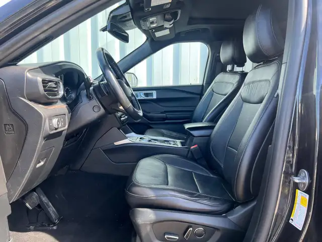 2020 Ford Explorer Limited 4WD - 7 Passenger - Photo 12