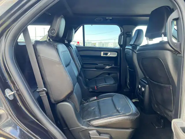 2020 Ford Explorer Limited 4WD - 7 Passenger - Photo 14