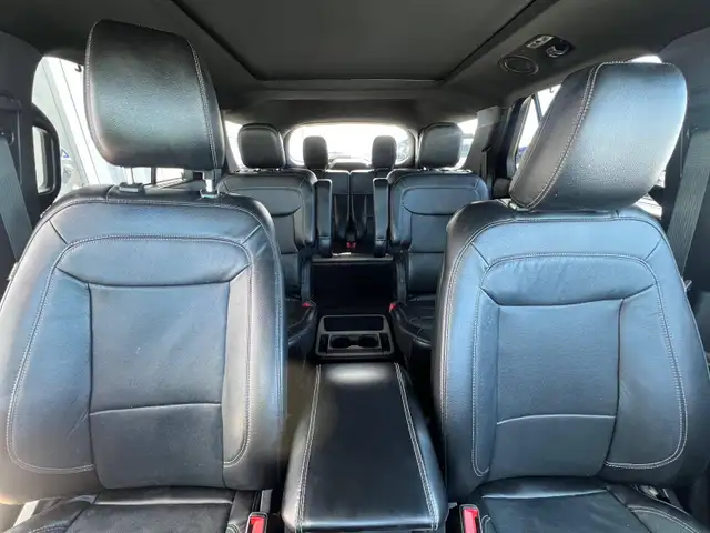 2020 Ford Explorer Limited 4WD - 7 Passenger - Photo 16