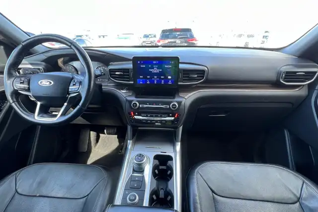 2020 Ford Explorer Limited 4WD - 7 Passenger - Photo 19