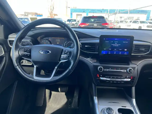 2020 Ford Explorer Limited 4WD - 7 Passenger - Photo 20