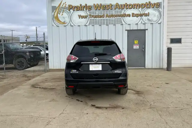 2016 Nissan Rogue S AWD - Photo 6